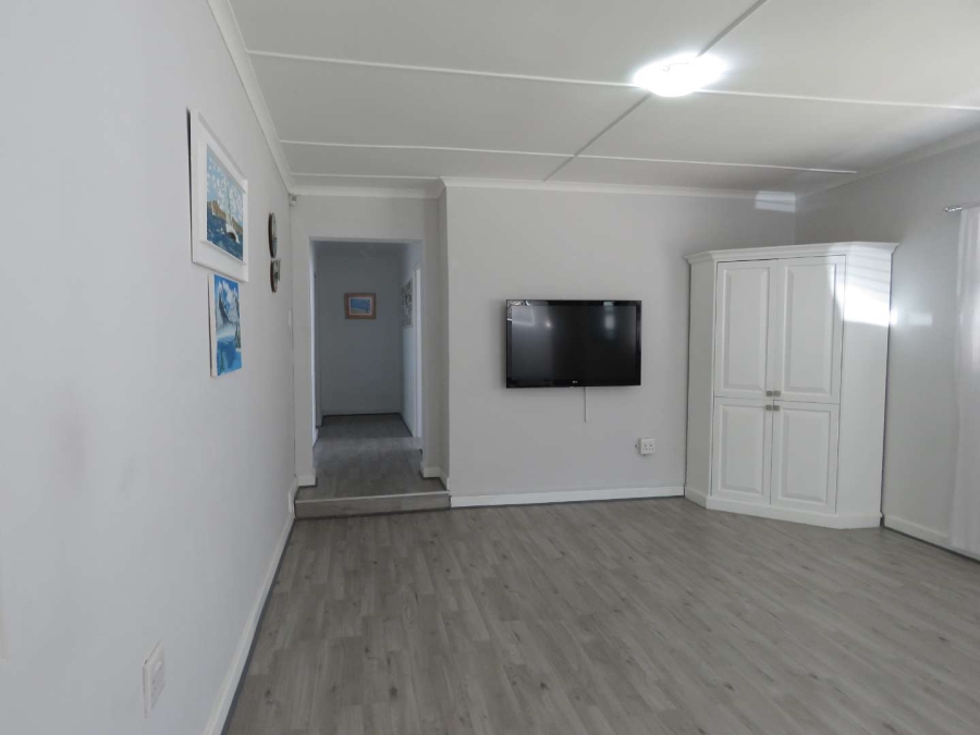 4 Bedroom Property for Sale in Kleinmond Western Cape